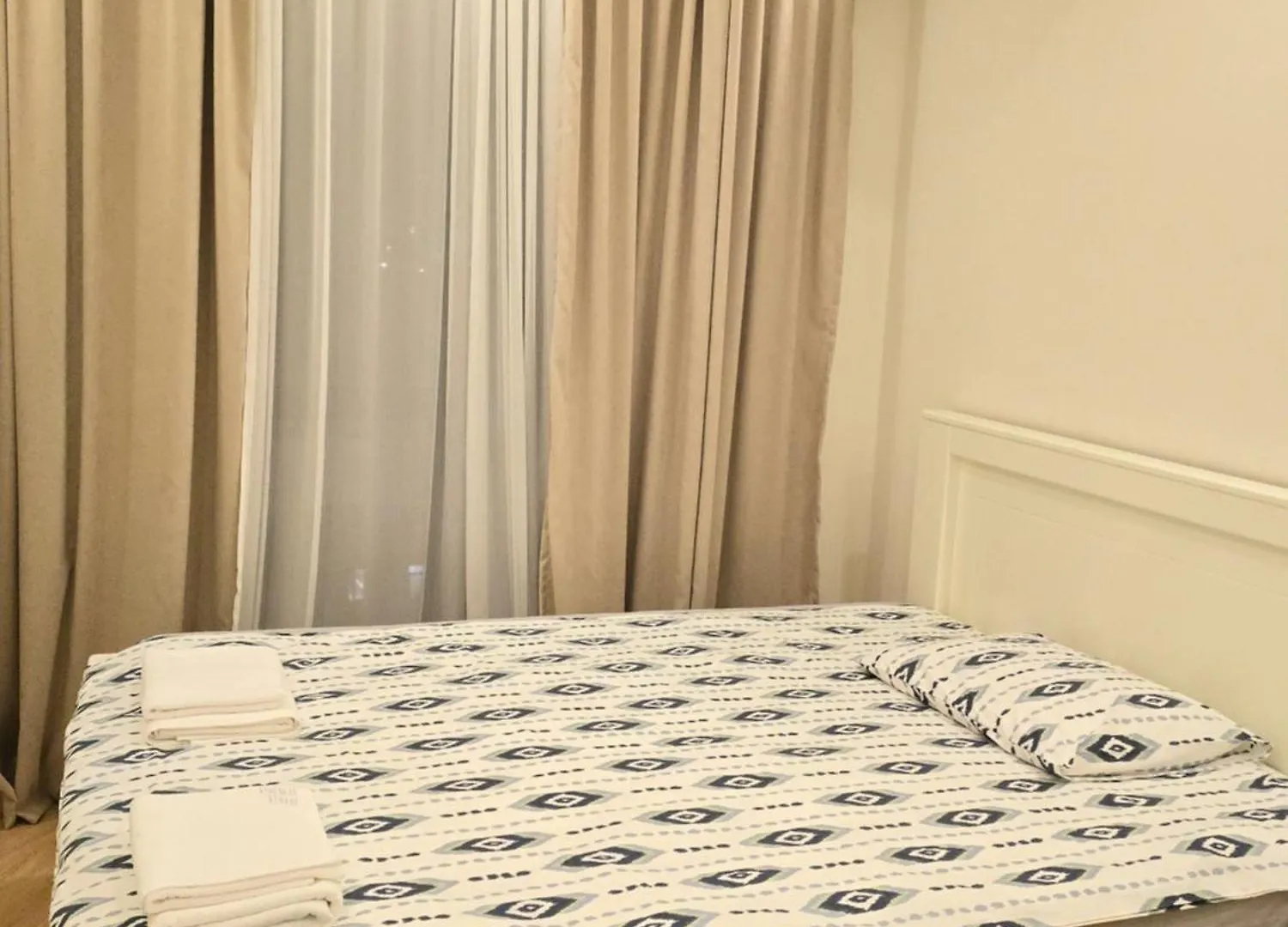 Orexus Tower 2 Bedroom Flat Near Holiday Inn Hotel In City Center Tbilissi 0*,  Géorgie
