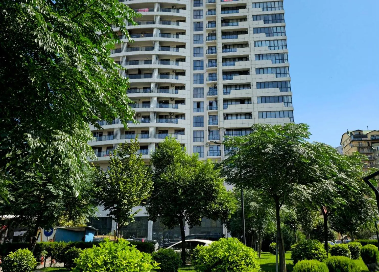 Orexus Tower 2 Bedroom Flat Near Holiday Inn Hotel In City Center Tbilissi